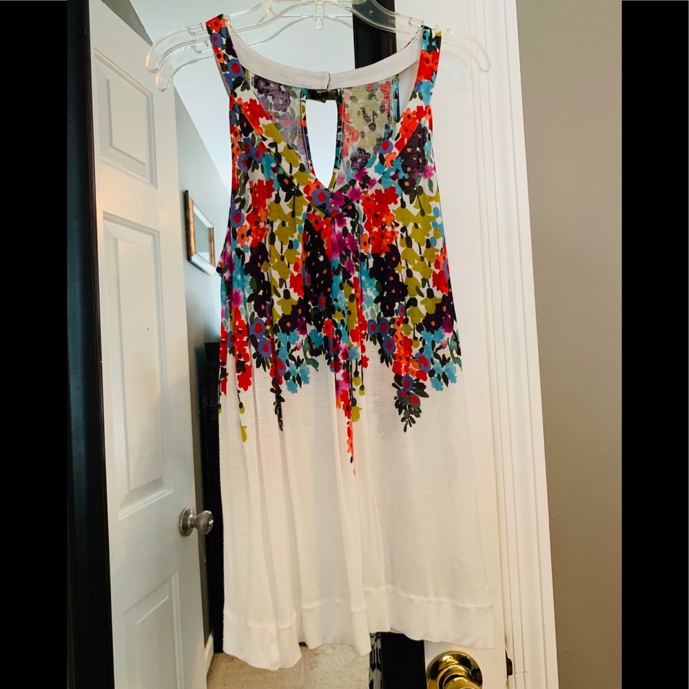 Women’s Floral Tanktop